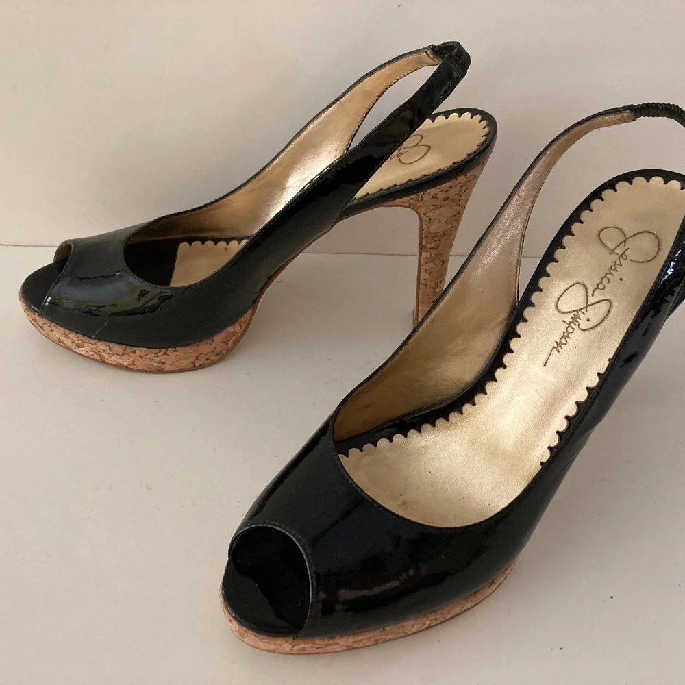 Jessica Simpson Black Patent Leather Slingback Heels/7 1/2B/EXCELLENT CONDITION!